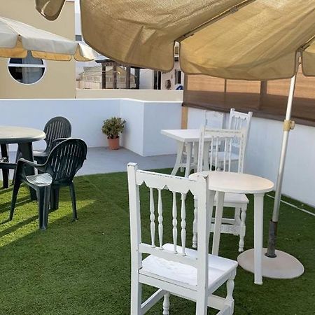 Claro Corralejo Bed & Breakfast Exterior photo